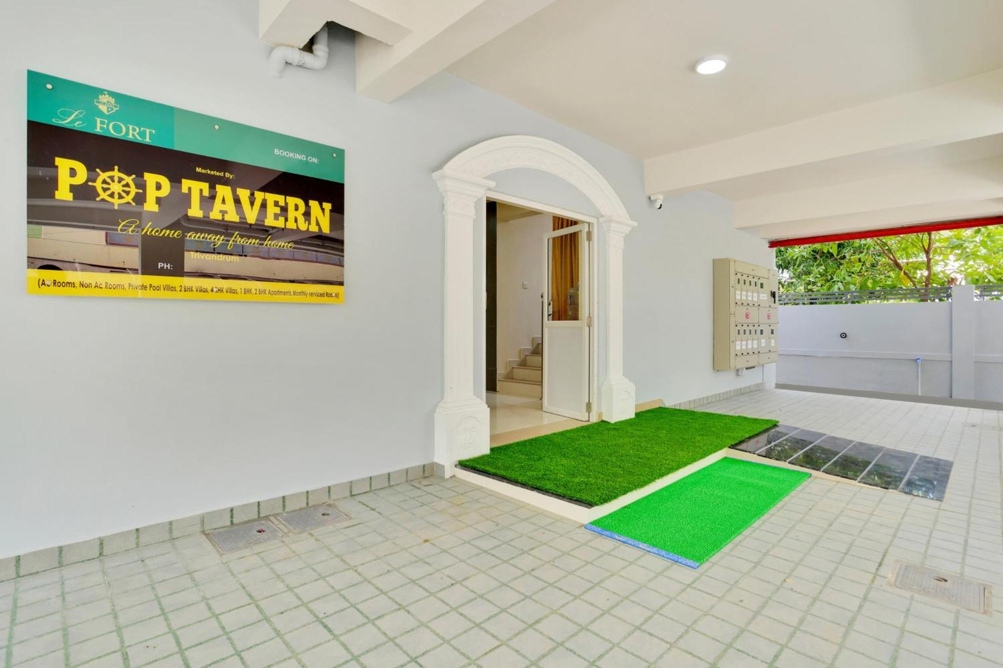Super Collection O Lefort Luxe By Poptavern Thiruvananthapuram Dış mekan fotoğraf